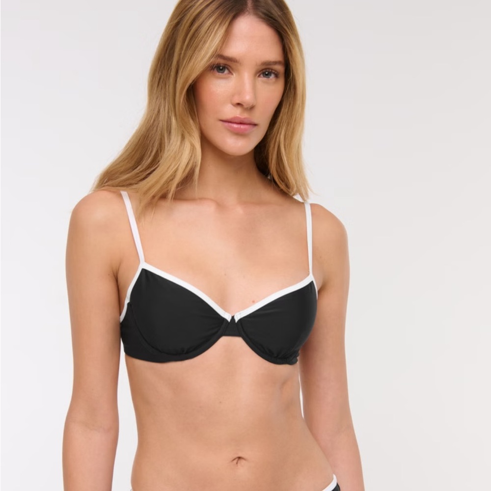 Underwire bikini top